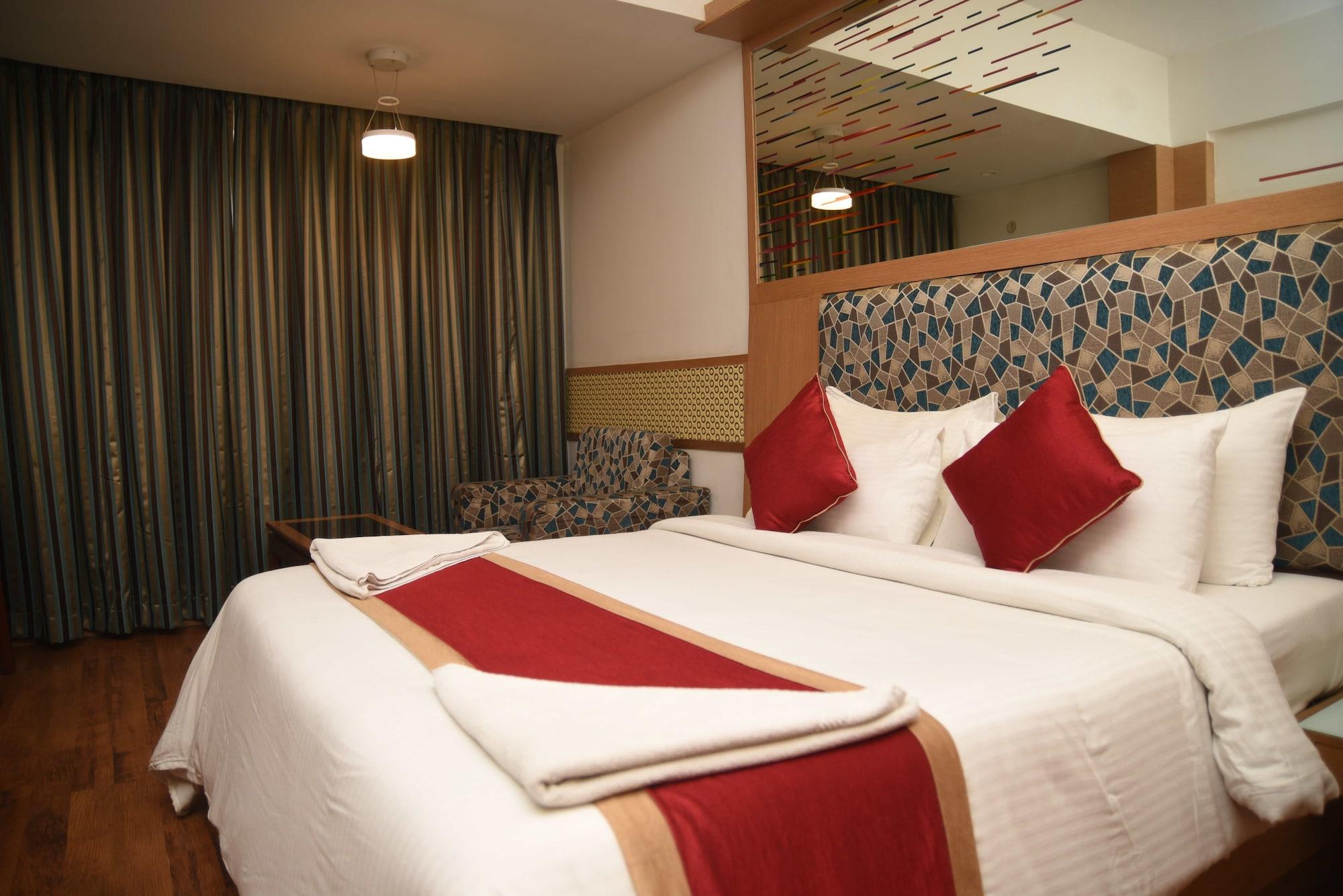 Hotel Maurya Bangalore Bagian luar foto