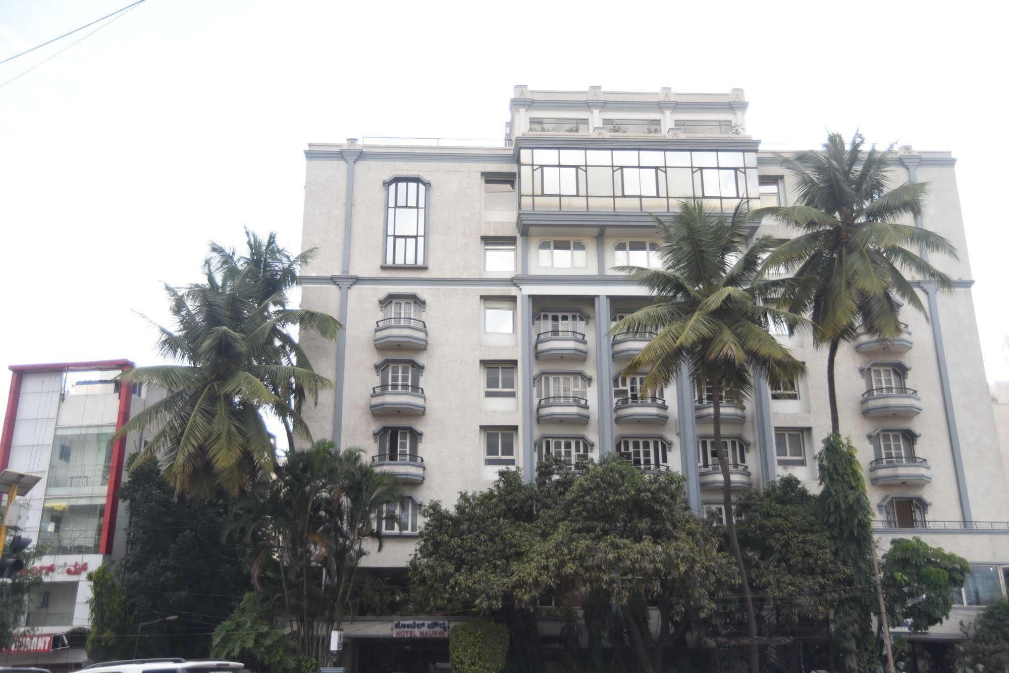 Hotel Maurya Bangalore Bagian luar foto